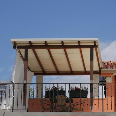Apartment Kornarija Buje Bagian luar foto